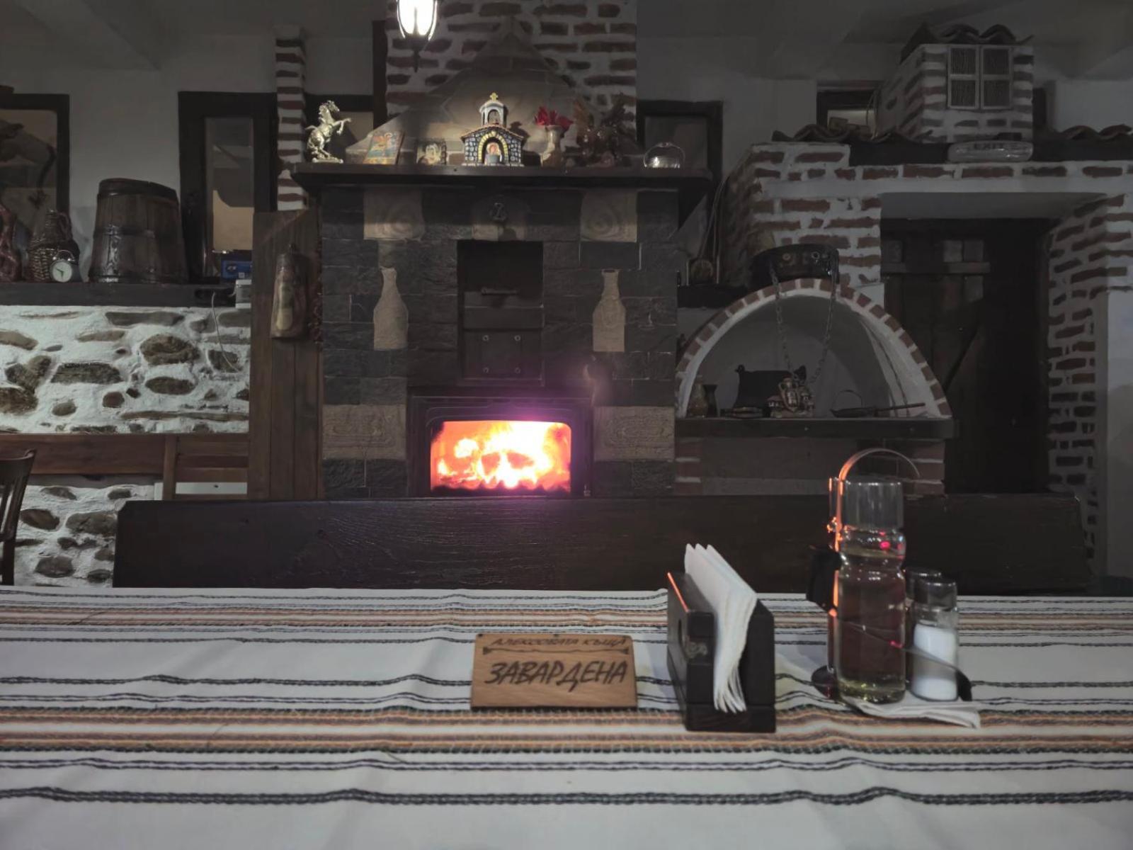 Алексова Къща Hotel Ognyanovo  Buitenkant foto